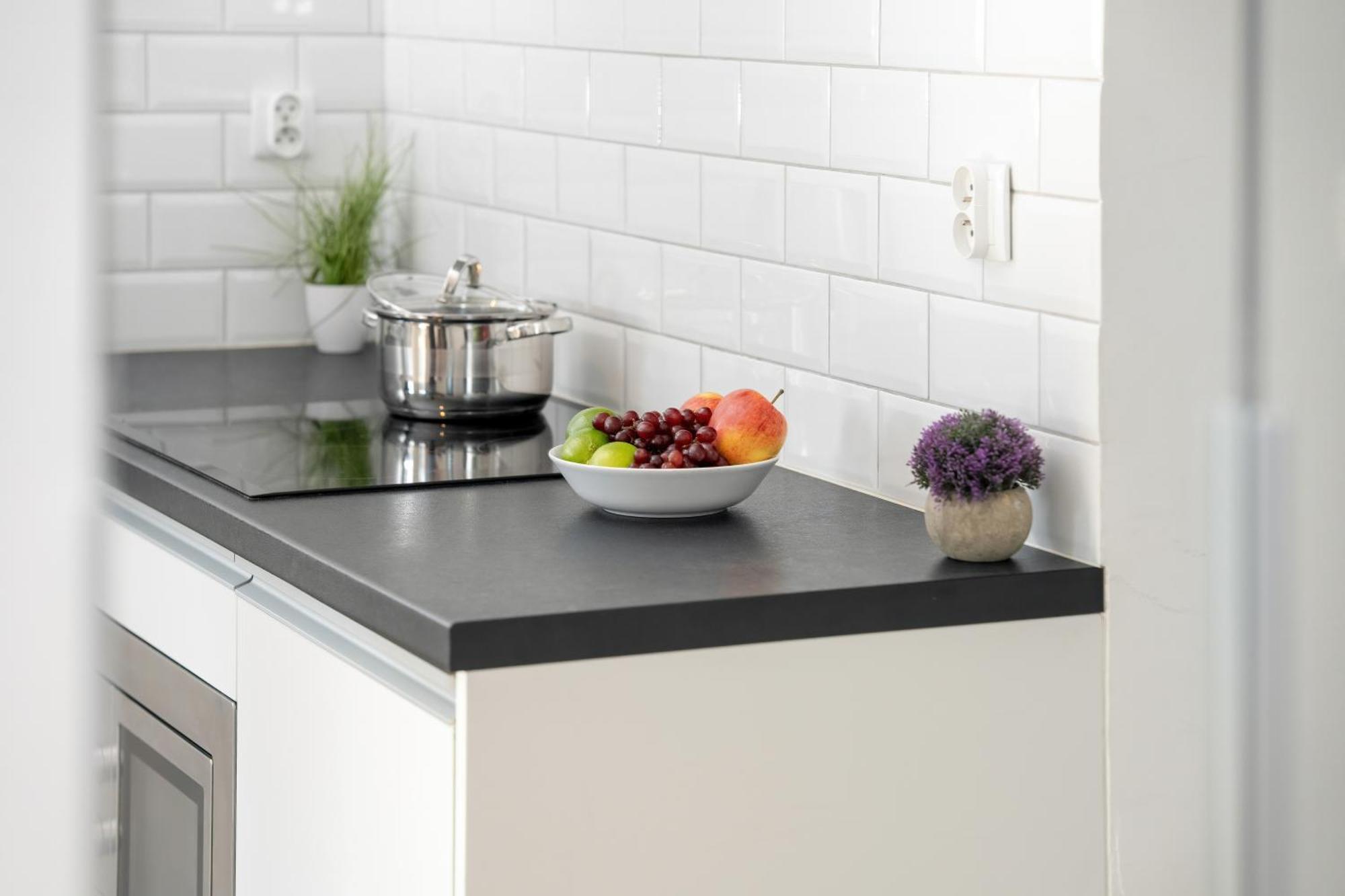 Klimatyczne I Nowoczesne Studio Very Berry W Poznaniu By Noclegi Renters Екстериор снимка